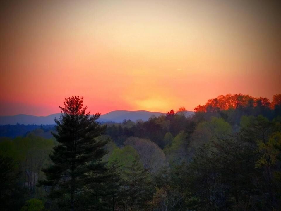 Long Mountain Lodge Bed & Breakfast Dahlonega Εξωτερικό φωτογραφία